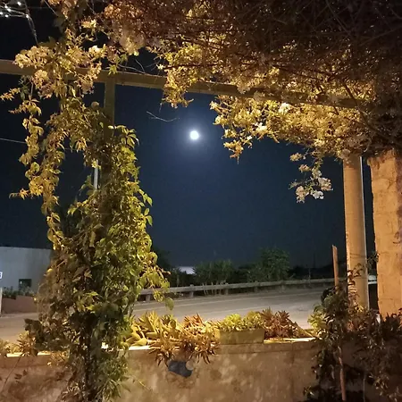 Il Cappero, Sul Mare Apartment *